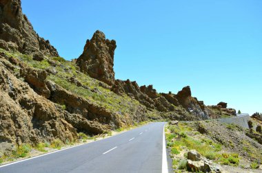 Boca Tauce 'deki kır yolu, Tenerife' deki Teide Dağı Ulusal Parkı