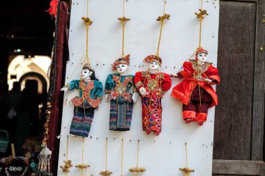 String Kukla hediyelik eşya, Renkli Myanmar (Burma) geleneği bebek