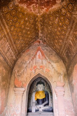 Arkeolojik Bölge'de güzel antik tapınaklar ve pagoda,