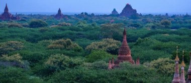 Güzel sabah antik tapınaklar ve Pagoda Arkeoloji