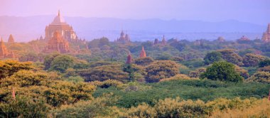 Güzel sabah antik tapınaklar ve Pagoda Arkeoloji