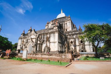 Arkeolojik Bölge, dönüm noktası ve turistik ve Bagan hedef için popüler güzel antik tapınak ve pagoda. Bagan, Myanmar, 11 Ağustos 2018