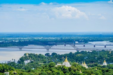 Irrawaddy Köprüsü veya Ayeyarwady, Mandalay ile Yadanabon Köprüleri 