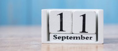 11 Eylül takvimi (9/11) ahşap arka plan üzerinde. için kopyalama alanı 