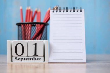 Merhaba Eylül Takvimi, Hiçbir ile okul kavramına Hoşgeldiniz