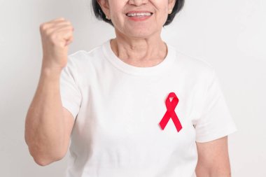 Aralık Dünya Yardım Günü, MADD, Ekim Kırmızı Kurdele Haftası, Şubat Kalbi Ayı, Marfan Sendromu, Mayıs Felci Bilinci, Mart Dünya Tüberküloz Günü ve Nisan Dare Günü