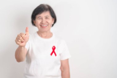 Aralık Dünya Yardım Günü, MADD, Ekim Kırmızı Kurdele Haftası, Şubat Kalbi Ayı, Marfan Sendromu, Mayıs Felci Bilinci, Mart Dünya Tüberküloz Günü ve Nisan Dare Günü