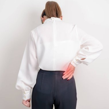 İş kadınlarının böbrek hastalığı, idrar sistemi ve taşları için bel ağrısı, böbrek ve kanser günü, kronik böbrek, Organ Bağışı Günü ve Sağlık Hizmetleri konsepti 