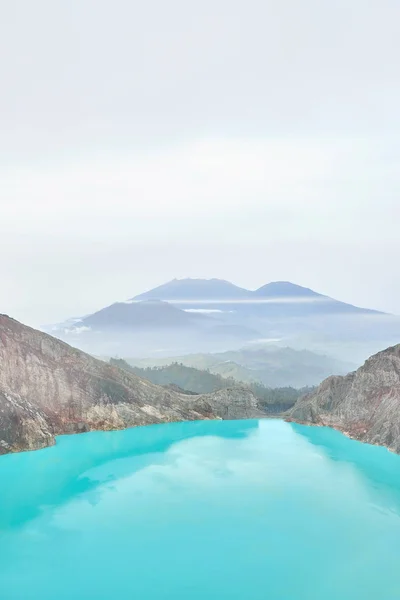 Cratere del vulcano Ijen . — Foto Stock