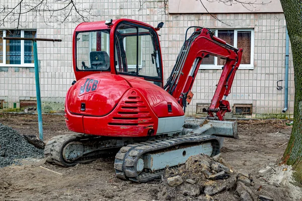 Mar 2019 Lutsk Ucraina Piccolo Movimento Terra Escavatore Parcheggiato Durante — Foto Stock