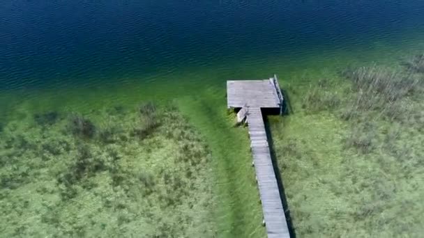 Przystań Wanderlust Wybrzeżu Jeziora Antena — Wideo stockowe
