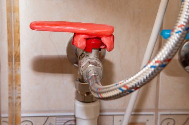 Polikaprolakton malzemeli el yapımı musluk kulpları. Ev geliştirme ve arama.