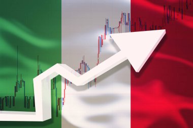 İtalya büyüme tablosu. Ülkenin sallanan bayrağının arka planında beyaz 3D ok ve borsa tablosu büyüyor