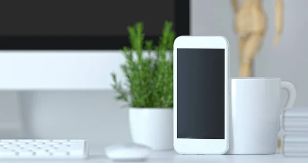 Smartphone Sul Tavolo Davanti Muro Bianco Oggetti Modellare Elemento Rendering — Foto Stock
