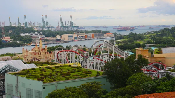 Uitzicht Sentosa Island Universal Studios Park Achtbaan Singapore Haven — Stockfoto