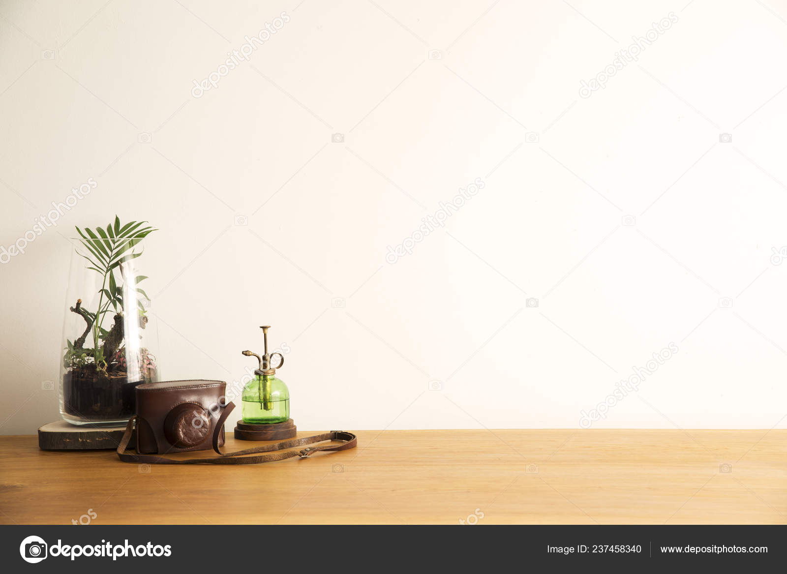 Vintage Home Office Interior Wooden Desk Retro Camera Diy Jar