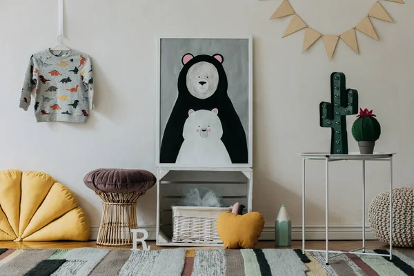 Ruangan Anak Anak Ringan Dengan Gaya Skandinavia Dengan Gambar Dalam — Stok Foto