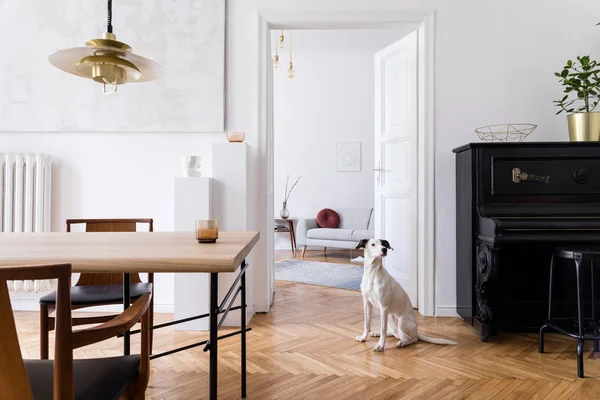 Elegante Escandi Interior Del Espacio Del Hogar Con Mesa Madera —  Fotos de Stock