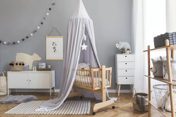 Elegante Sala Bebê Recém Nascido Escandinavo Interior Com Cartaz Simulado — Fotografia de Stock