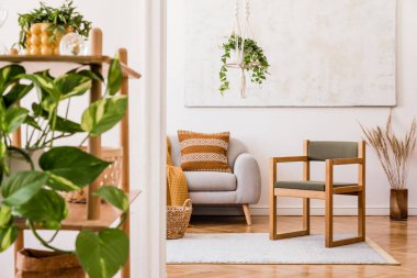 Şık kişisel aksesuarlar ile rahat dairede oturma odası nın tasarım boho iç. 