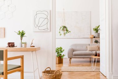 Şık kişisel aksesuarlar ile rahat dairede oturma odası nın tasarım boho iç. 