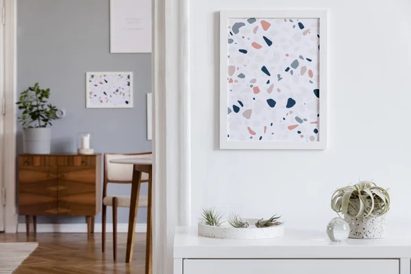 Das Stilvolle Skandinavische Interieur Des Wohnzimmers Der Design Wohnung Mit — Stockfoto