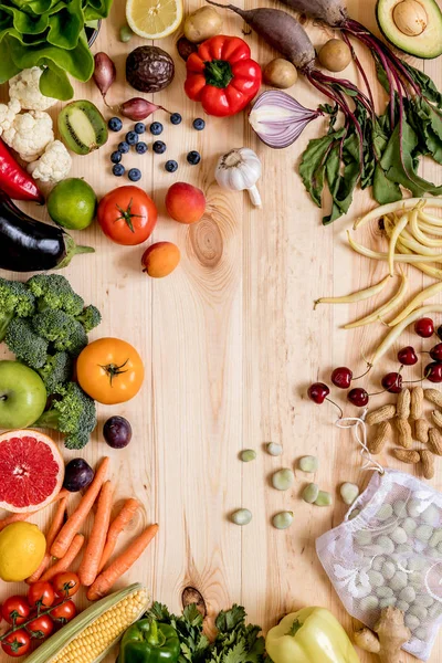 Moderna Composizione Frutta Verdura Fresca Sana Sul Tavolo Legno Cucina — Foto Stock