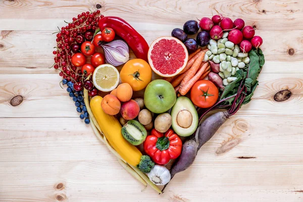 Moderne Samenstelling Van Verse Gezonde Groenten Fruit Houten Tafel Keuken — Stockfoto