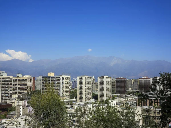 智利首都圣地亚哥的景色 在南美洲 — 图库照片