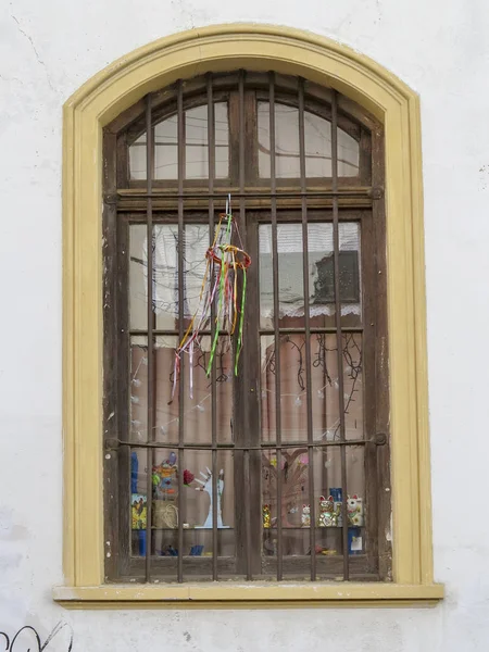 Valparaíso Chile Jan 2014 Fönster Gatukonst Decorating Hus Unescos Världsarv — Stockfoto