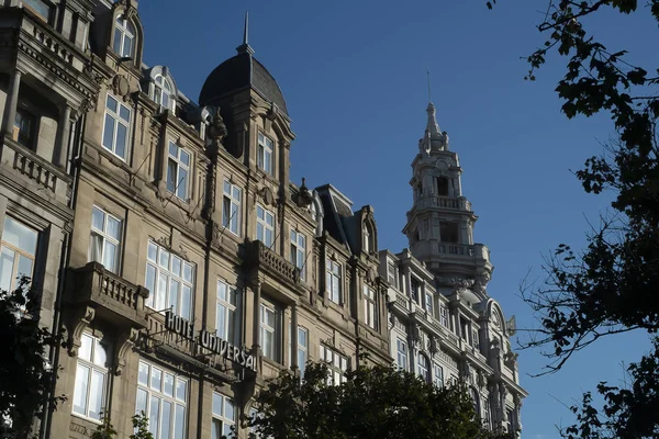 Façade du bâtiment à Porto, Portugal — Photo