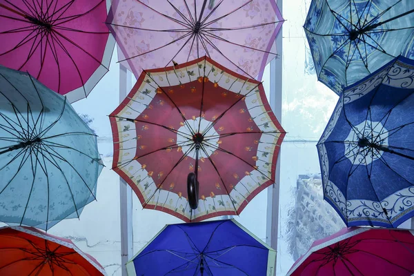 Guarda-chuvas coloridos — Fotografia de Stock