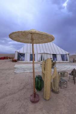 Morroco, Agafay çölünde kamp.