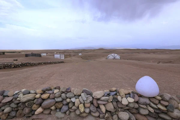 Campo nel deserto di Agafay, Morroco — Foto Stock