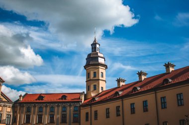 Mirskiy Kalesi. MIR 'deki Ortaçağ Mirskiy kalesi. Grodno bölgesi. Belarus 'taki tarihi şato.