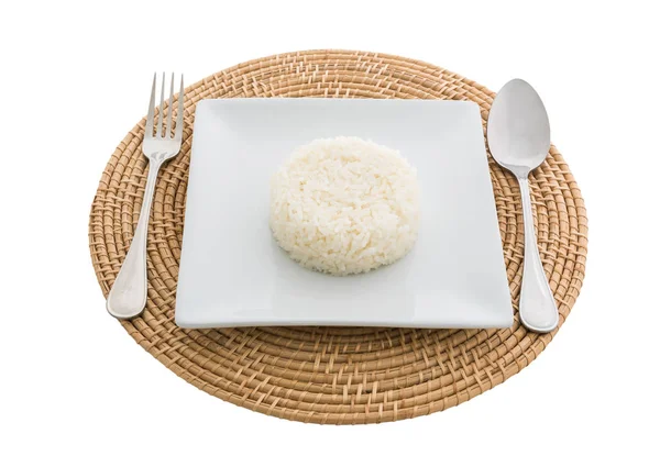 Vařená Rýže Lžící Vidličkou Bílé Misce Platemat Bílém Pozadí — Stock fotografie