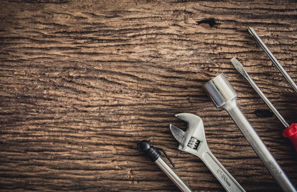 Grup ahşap arka plan, bakım konsept otomobili acil kurtarma donanımları