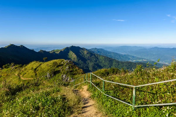 Doi Pha Tang, Tayland Chiang Rai il bakış geçit. güzel konum ve fotoğrafçılar ve turistler için çok popüler