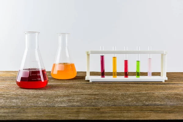 Chemische laboratoriumglaswerk — Stockfoto