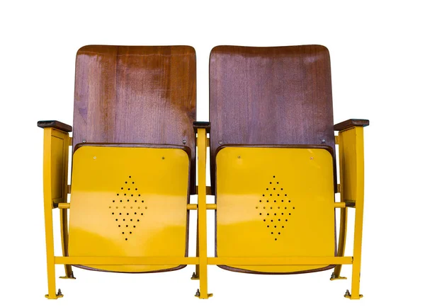 Beyaz arka plan üzerinde izole eski paslı sinema koltuğu