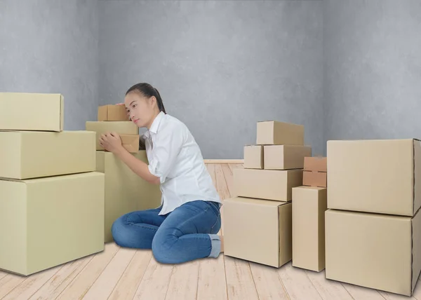 Los propietarios de negocios tienen dolores de cabeza debido a problemas de producto — Foto de Stock