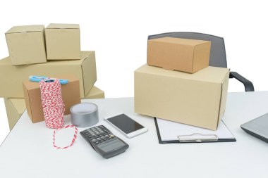 Ev ofis ekipmanları, bilgisayarlı dizüstü bilgisayar. iş ve online orde