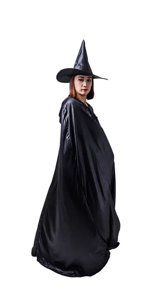 Retrato de mulher em preto assustador bruxa halloween traje standin — Fotografia de Stock