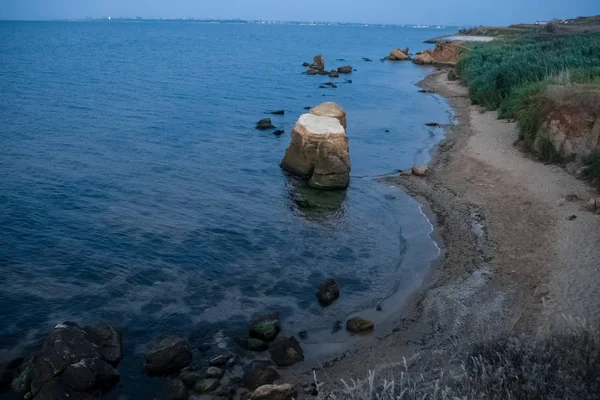 Strand am Schwarzen Meer vor Sonnenaufgang — Stockfoto