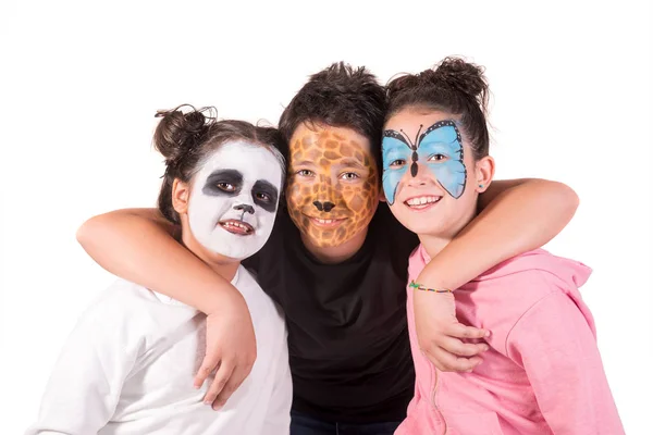 Grupo Infantil Com Pintura Facial Animal Isolada Branco — Fotografia de Stock