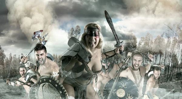 Gruppe Von Kriegern Oder Gladiatoren Die Den Kampf Ziehen — Stockfoto