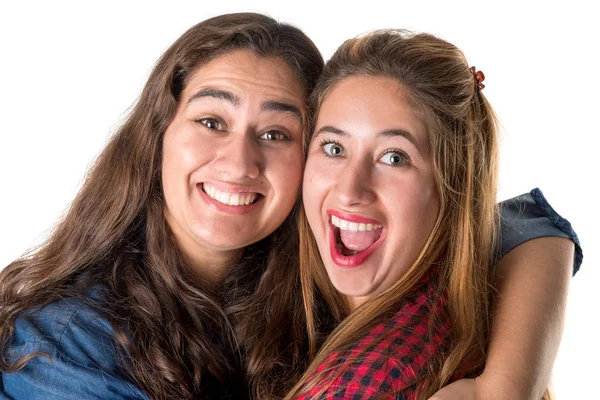 Zwei Mädchen Posieren Zusammen Hintergrund — Stockfoto