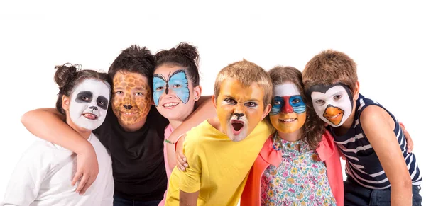 Grupo Infantil Com Pintura Facial Animal Isolada Branco — Fotografia de Stock