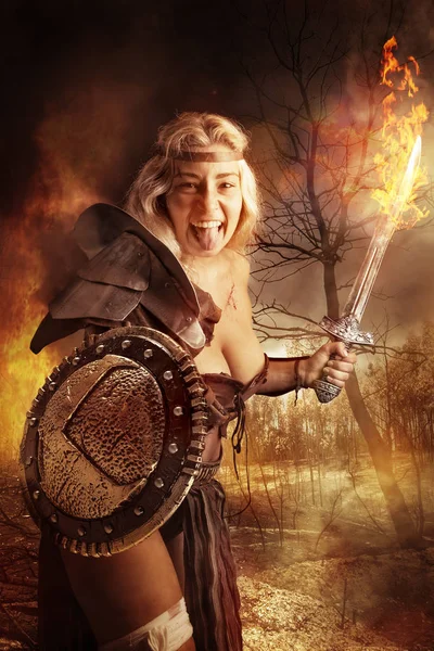 Vrouw gladiator/Ancient warrior — Stockfoto