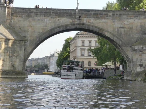 Praga República Checa Mayo 2018 Puente Carlos Río Moldava Vista —  Fotos de Stock